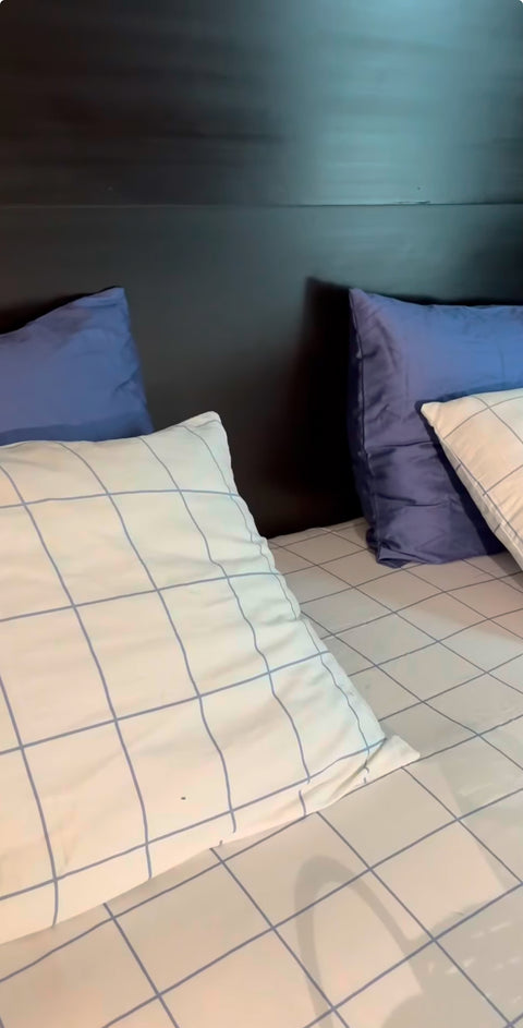 Grid Comfort Bedsheet